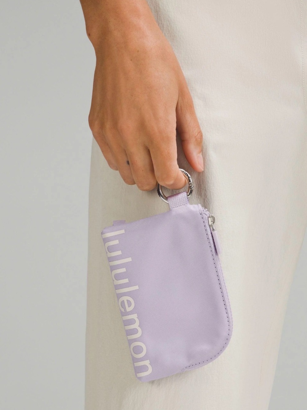 NWT Lululemon Clippable Card Pouch in Lilac Ether/White Opal O/S